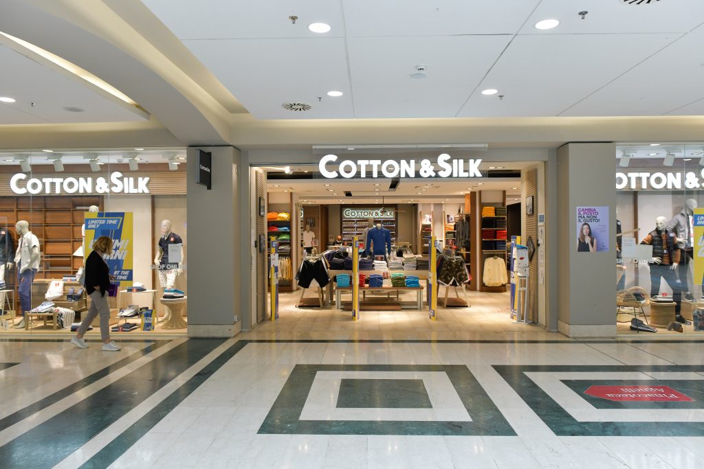 Abbigliamento cotton e silk sale