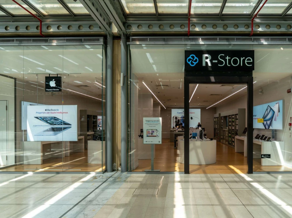 Negozio R-Store Apple Premium Reseller Lingotto Torino