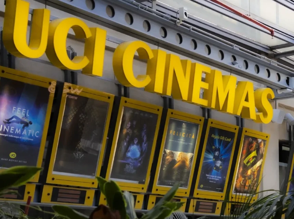 cinema centro commerciale lingotto