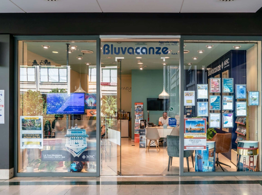 negozio bluvacanze centro commerciale lingotto
