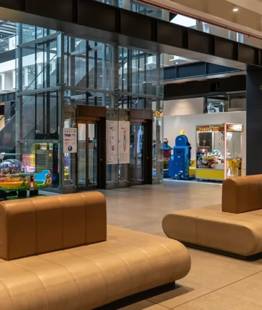 centro-commerciale-lingotto-chi-siamo-carosello-3