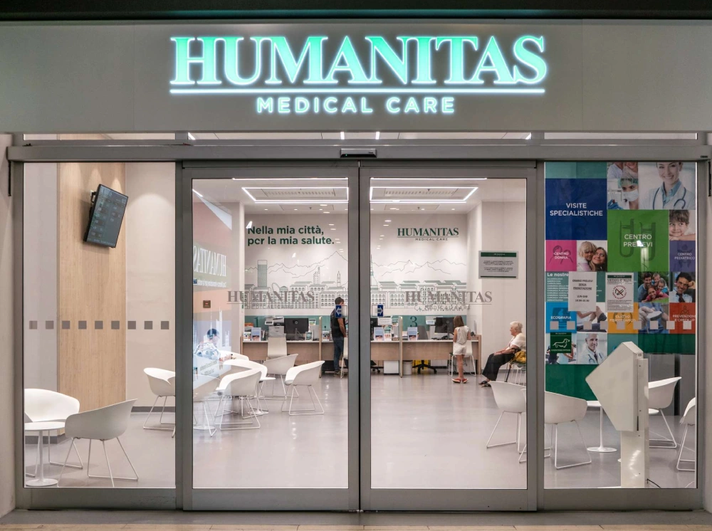 vetrina humanitas lingotto