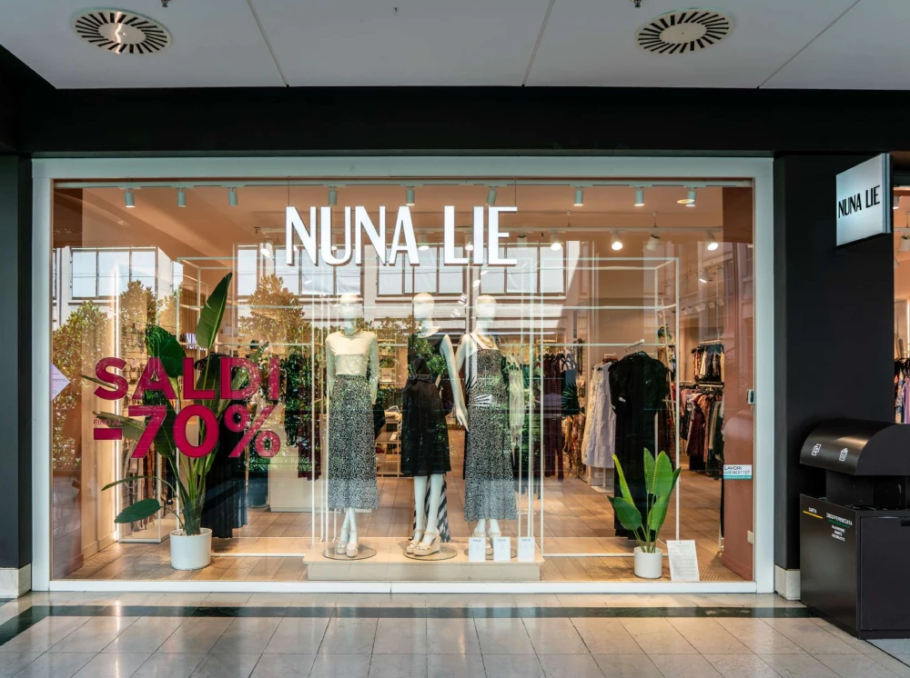 negozio nuna lie centro commerciale lingotto