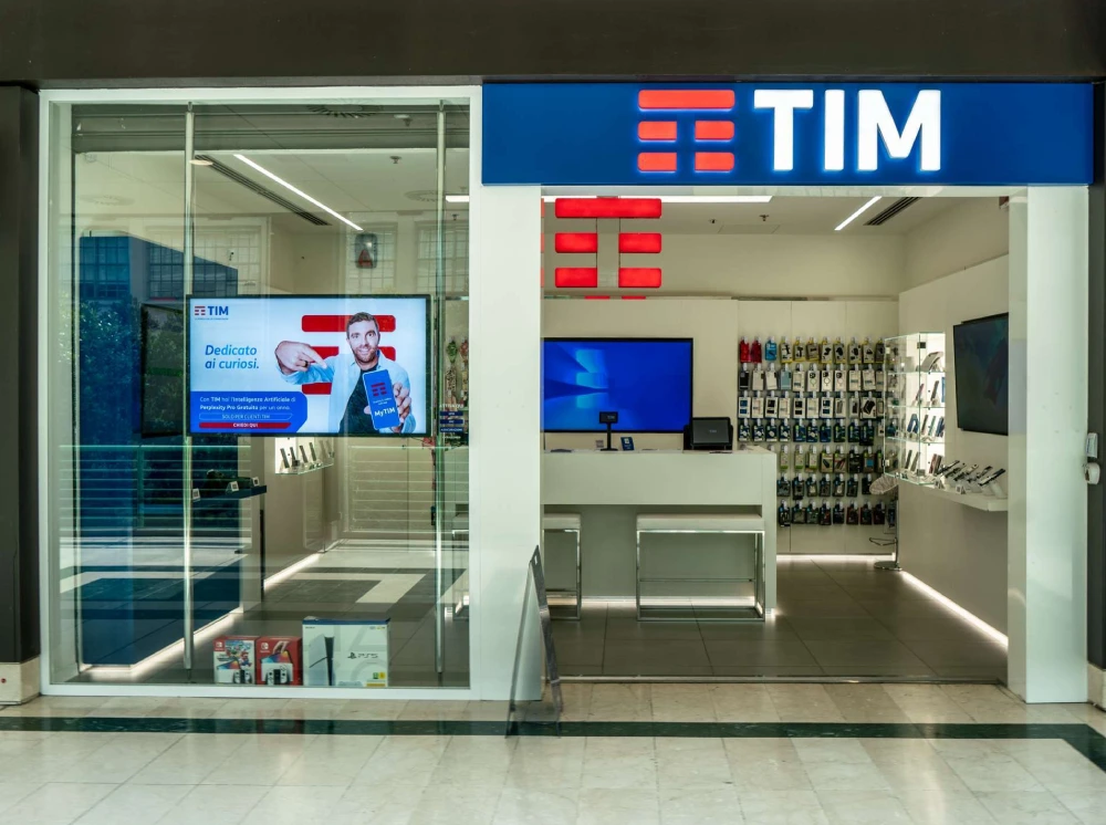 negozio tim centro commerciale lingotto