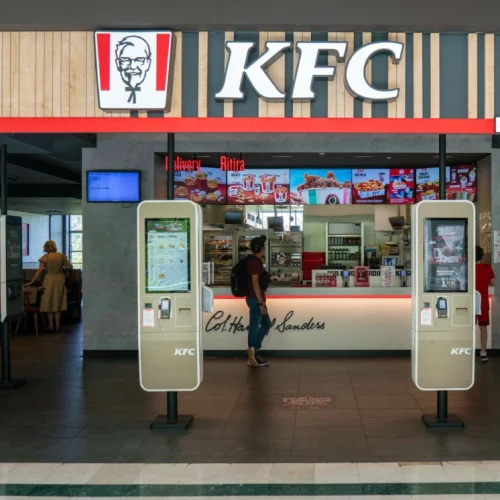 negozio kfc centro commerciale lingotto