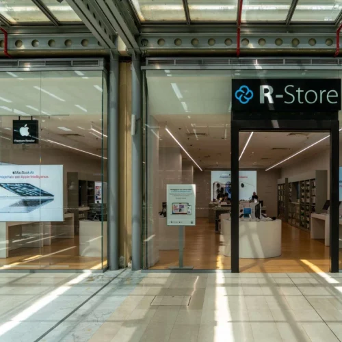 negozio r store centro commerciale lingotto