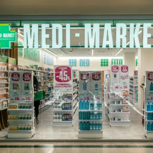 negozio parafarmacia centro commerciale lingotto
